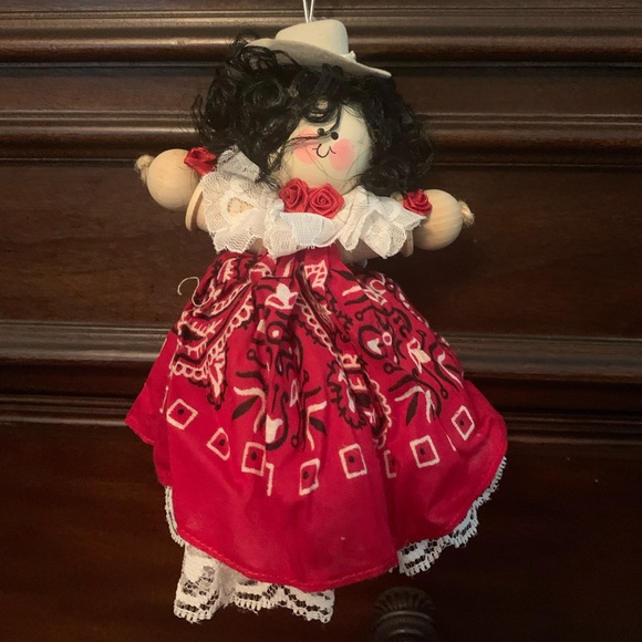 Handmade Spool Doll - Picture 1 of 2